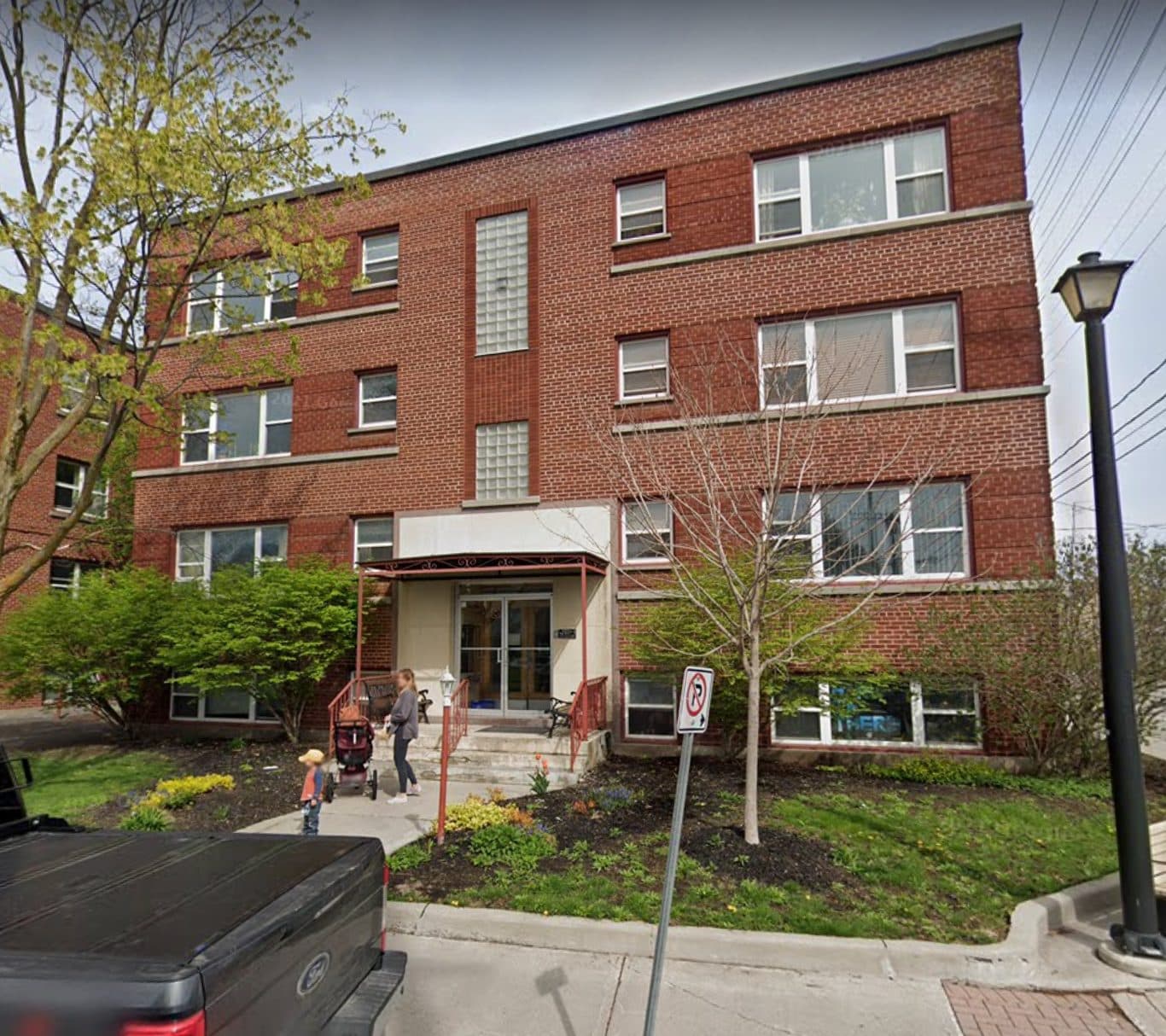 341 & 345 Whitby Avenue
